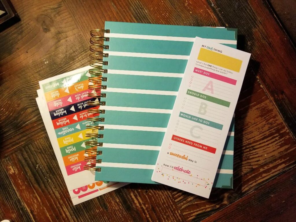 With so many amazing planners on the market it's hard to know which to choose! Here's my Living Well Planner review with details and honest thoughts.