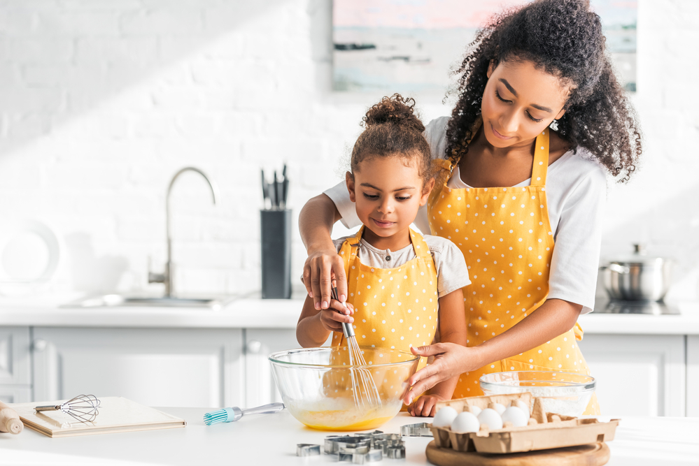 Are you ready to take your income into your own hand? Here are five profitable and unique small business ideas for single moms to spark your creativity.