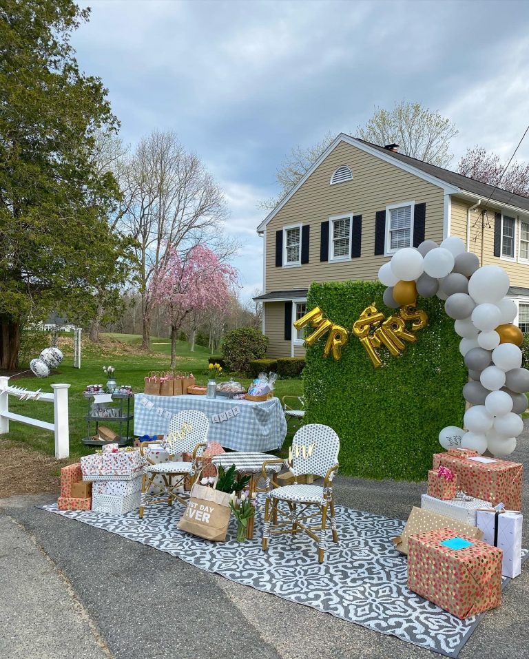 How to Throw an Amazing Baby Shower During COVID19 Single Moms