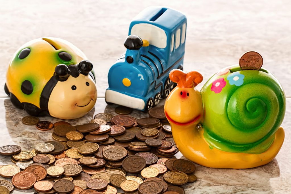 DIY Piggy Banks Your Kids Will Love